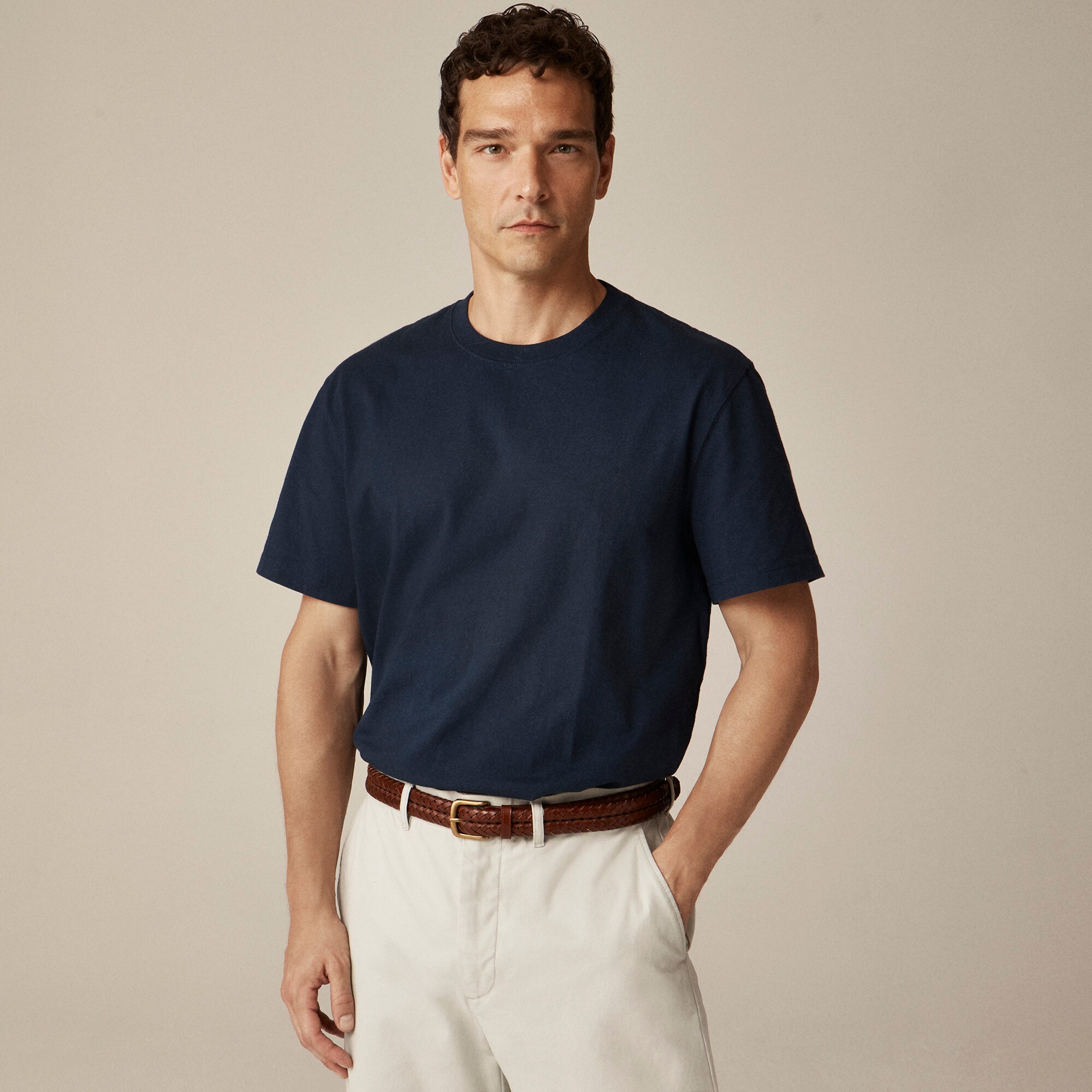  Relaxed premium-weight cotton T-shirt