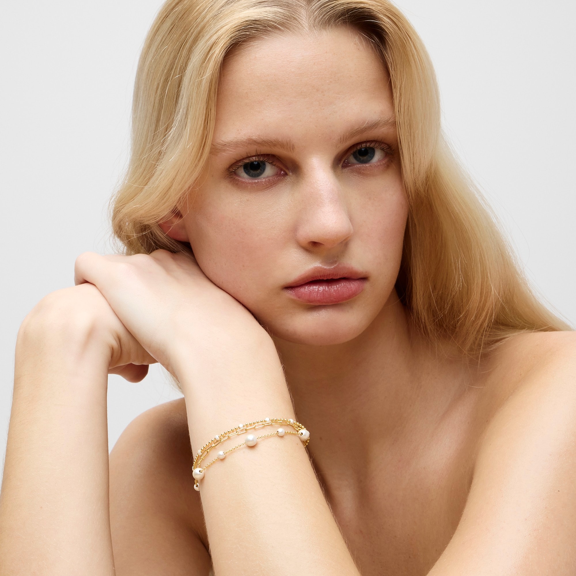 womens Dainty layered bracelet