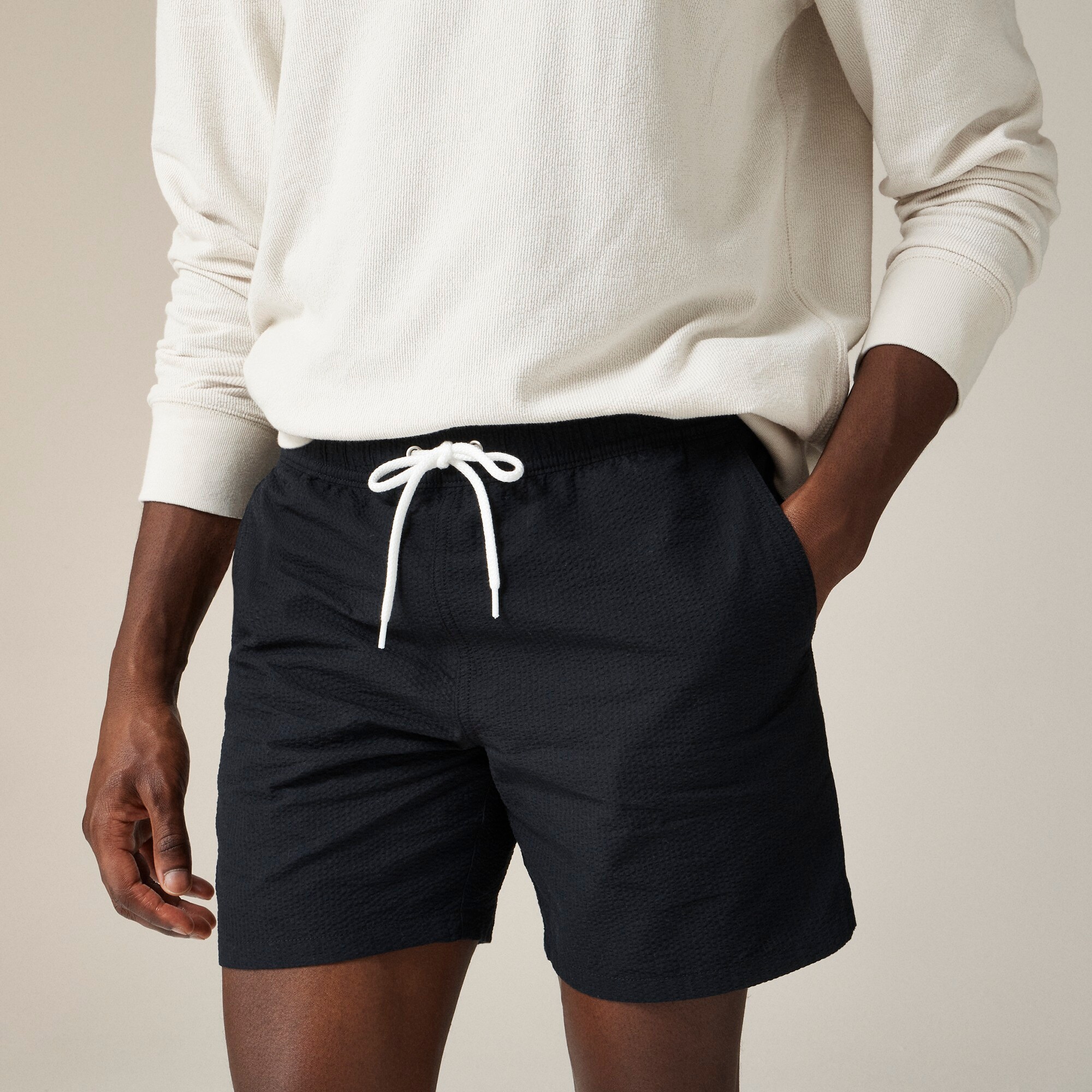 6'' stretch swim trunk in seersucker
