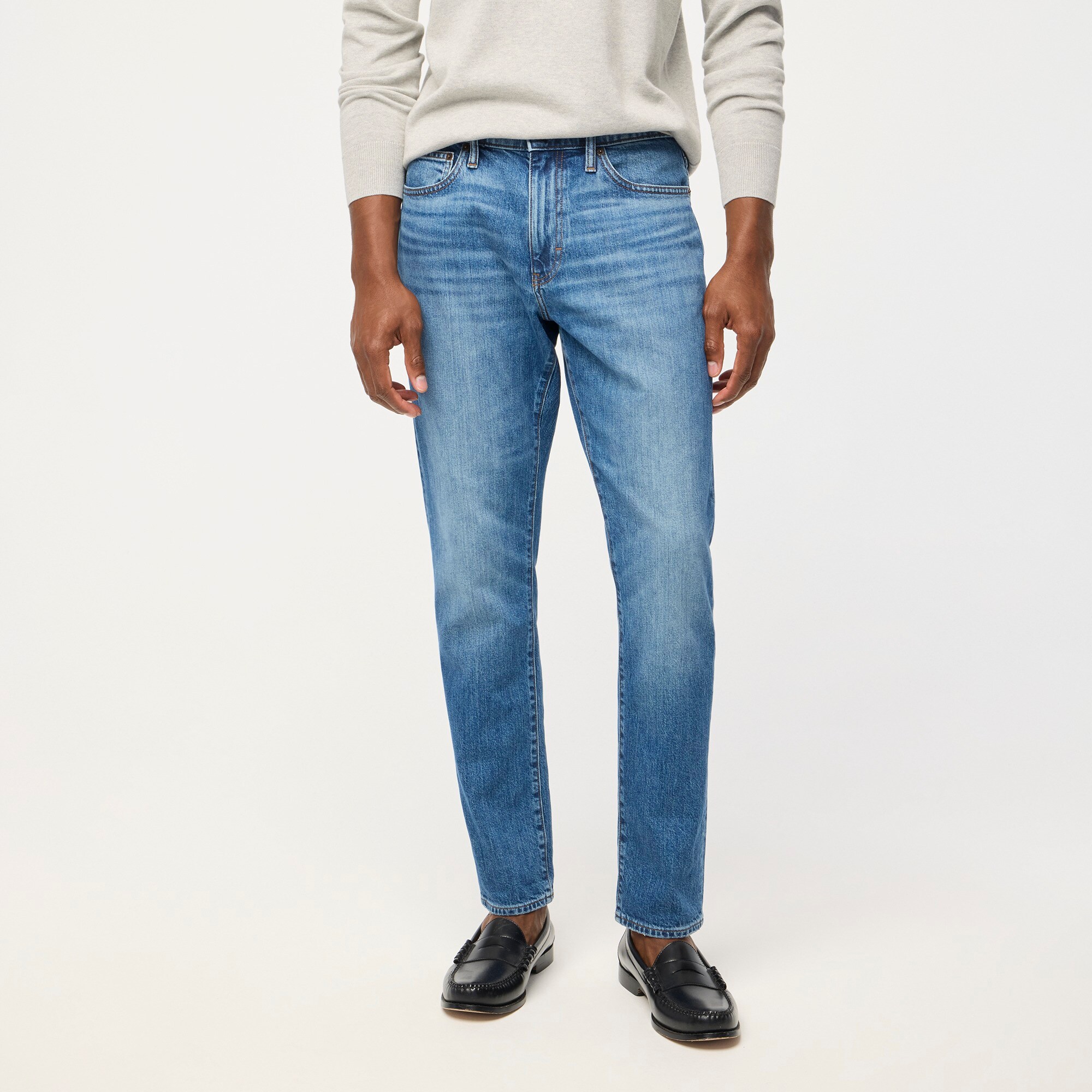  Athletic slim-fit jean