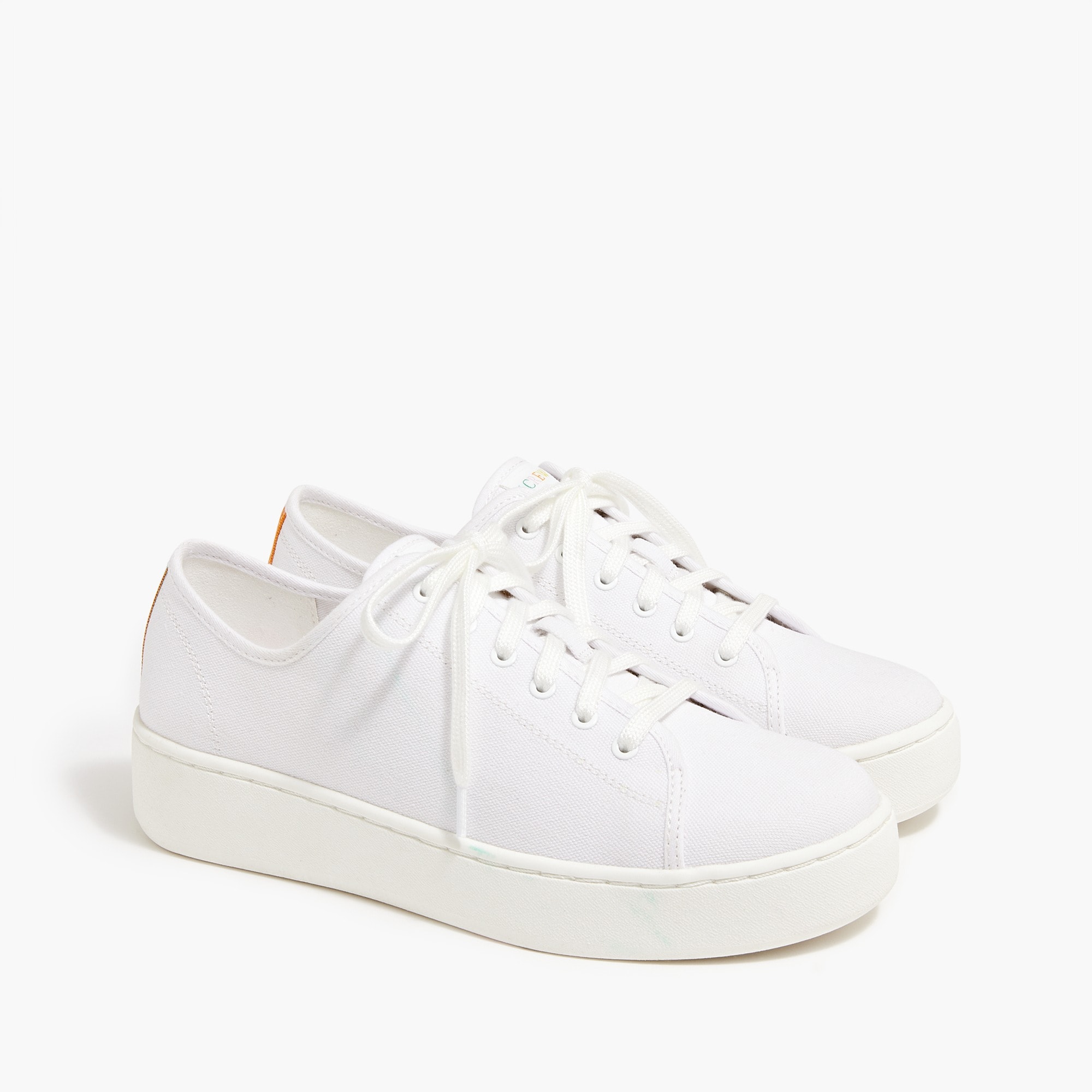 Platform sneakers with stripe