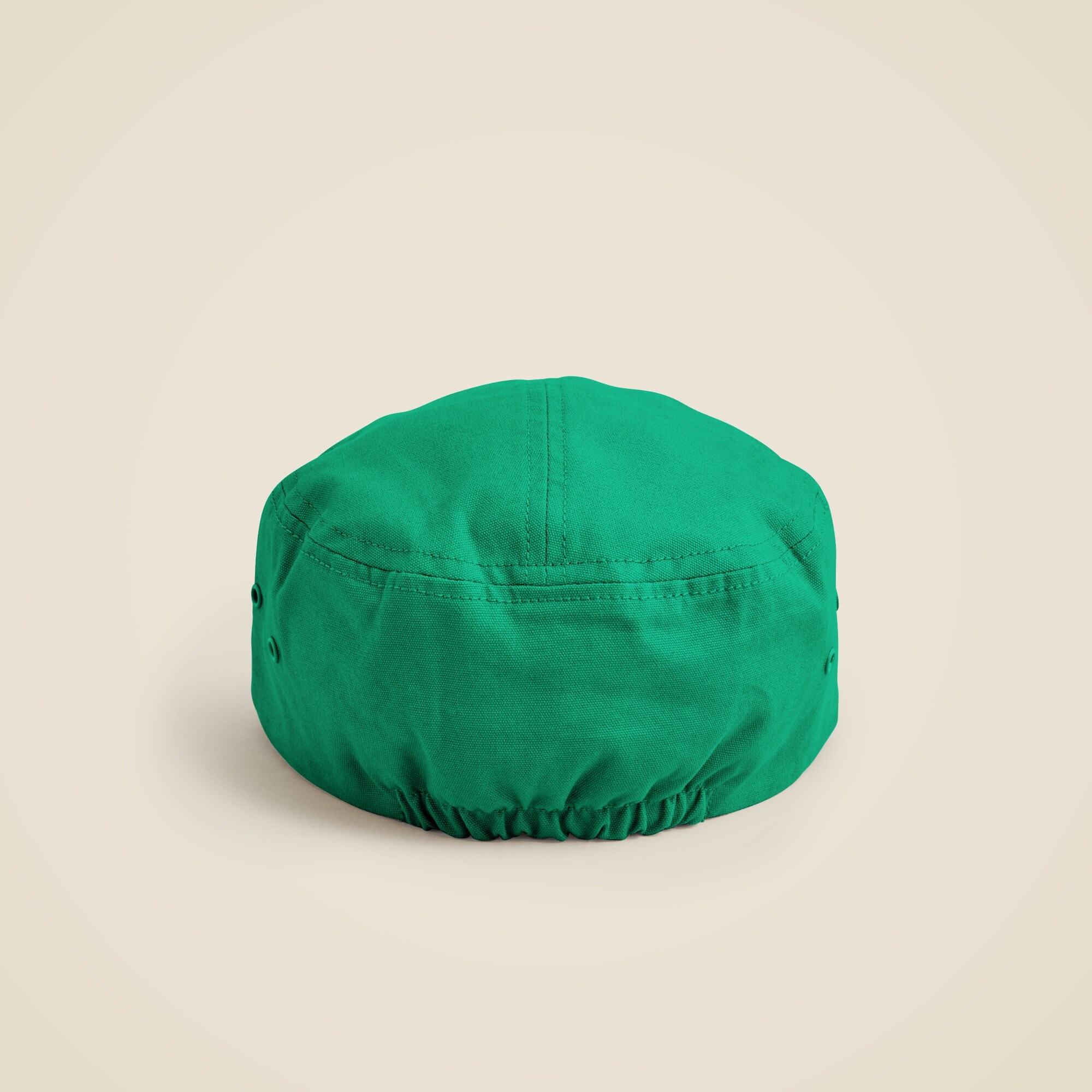 Three-panel cap