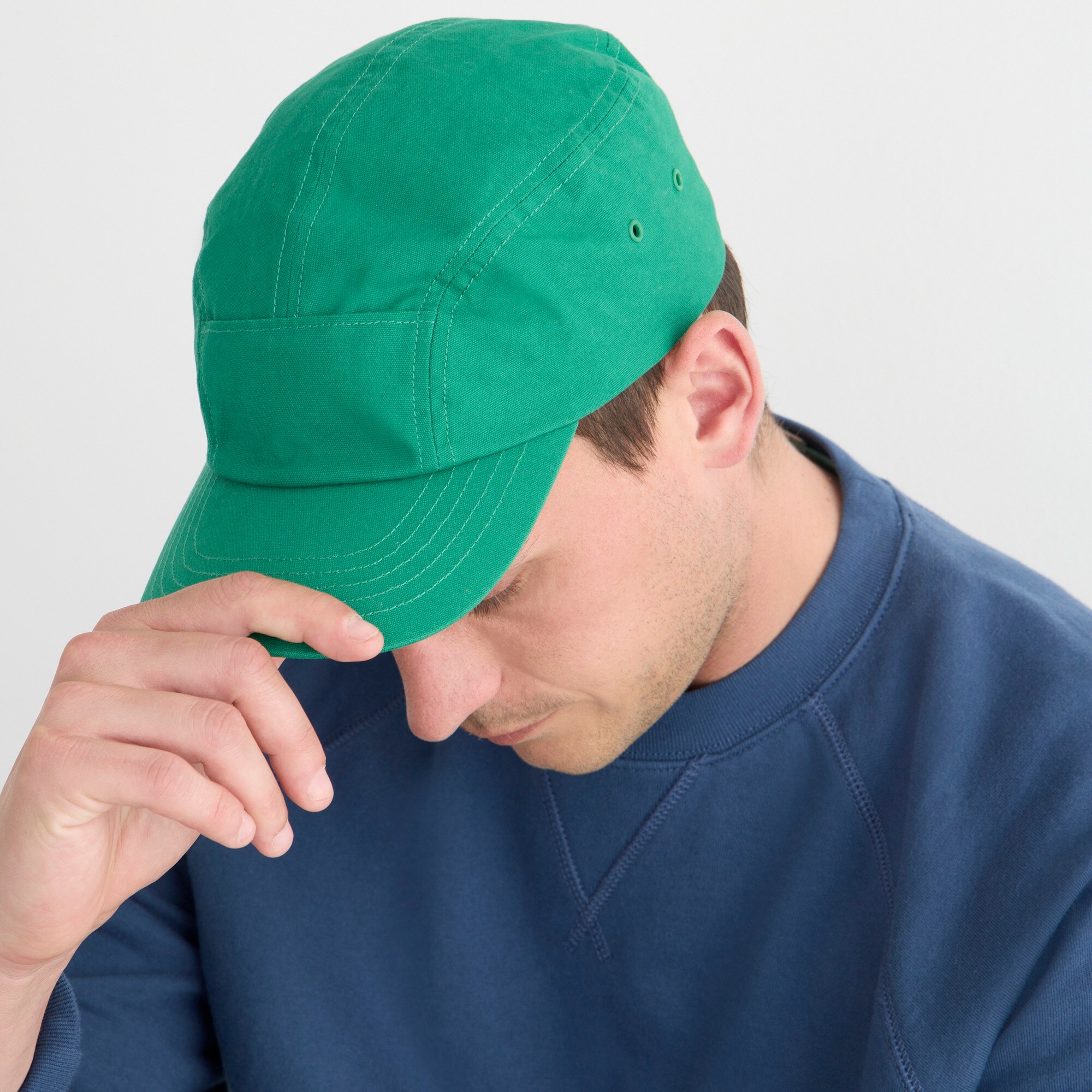 Three-panel cap