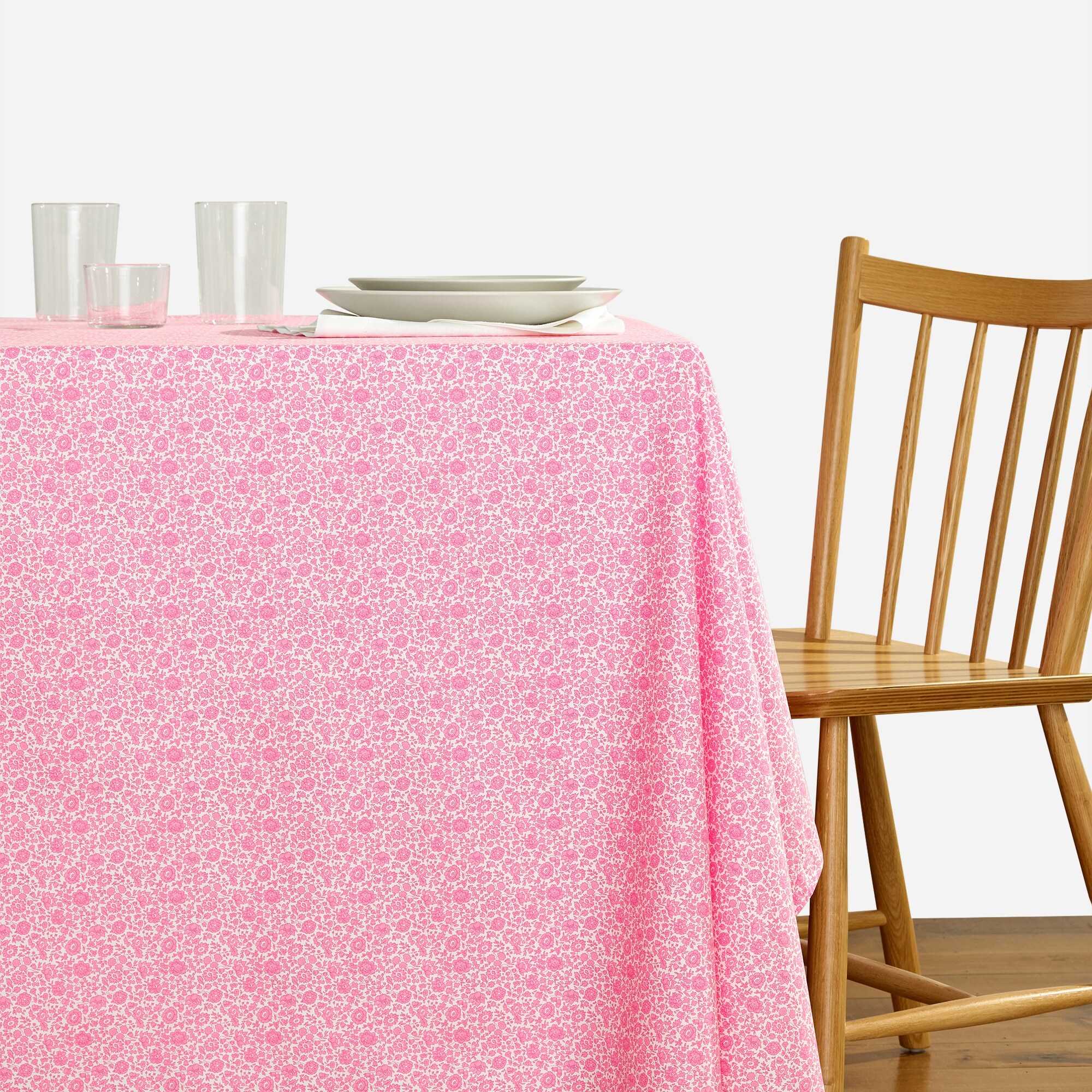  Tablecloth in Liberty&reg; fabrics