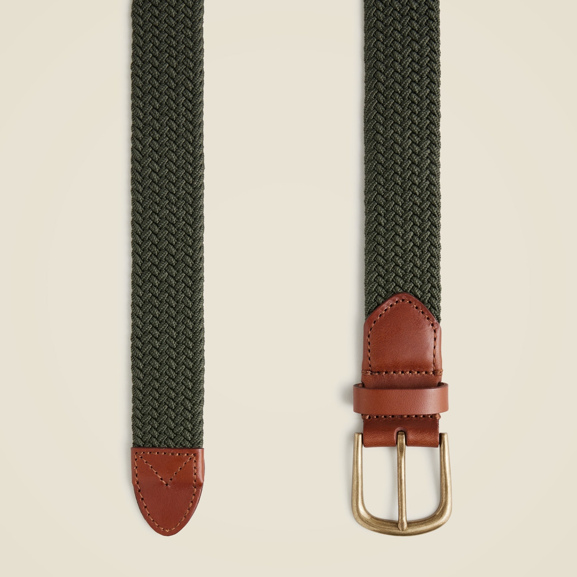 Woven elastic belt with round buckle