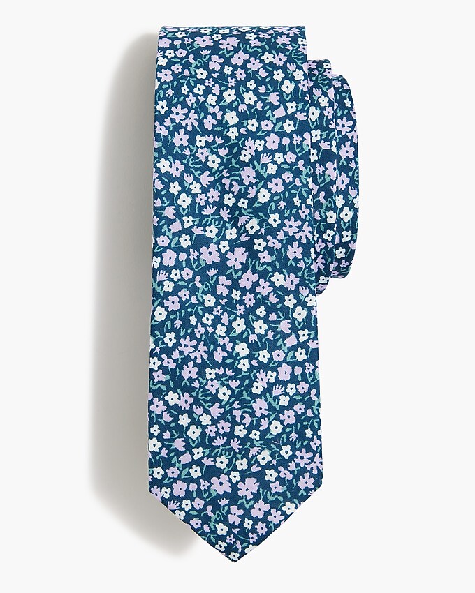 factory: purple floral tie for men, right side, view zoomed