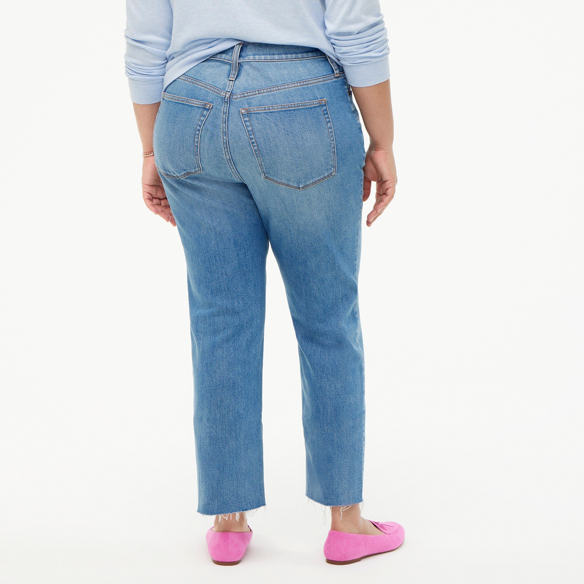 Essential straight jean in all-day stretch