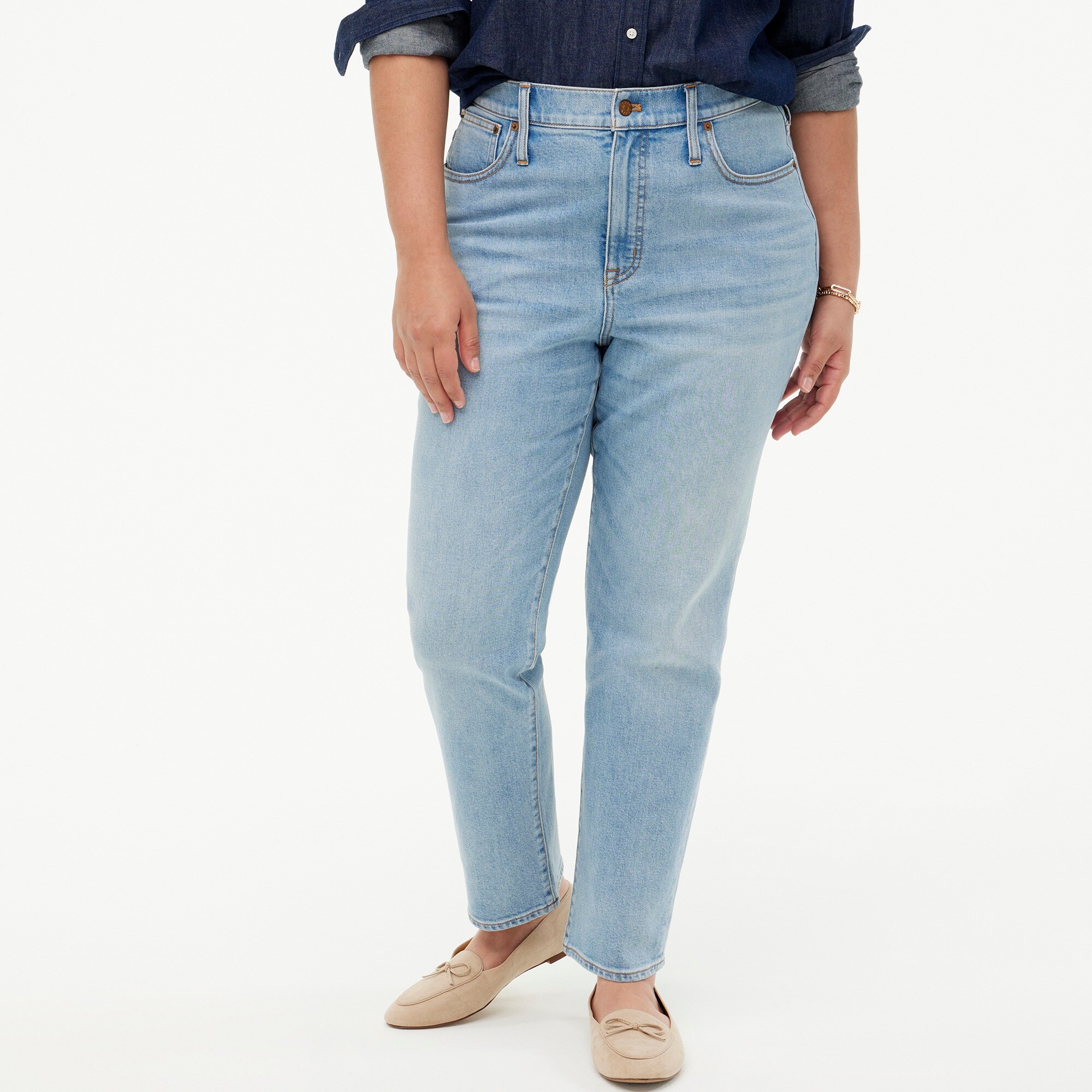 Essential straight jean in all-day stretch