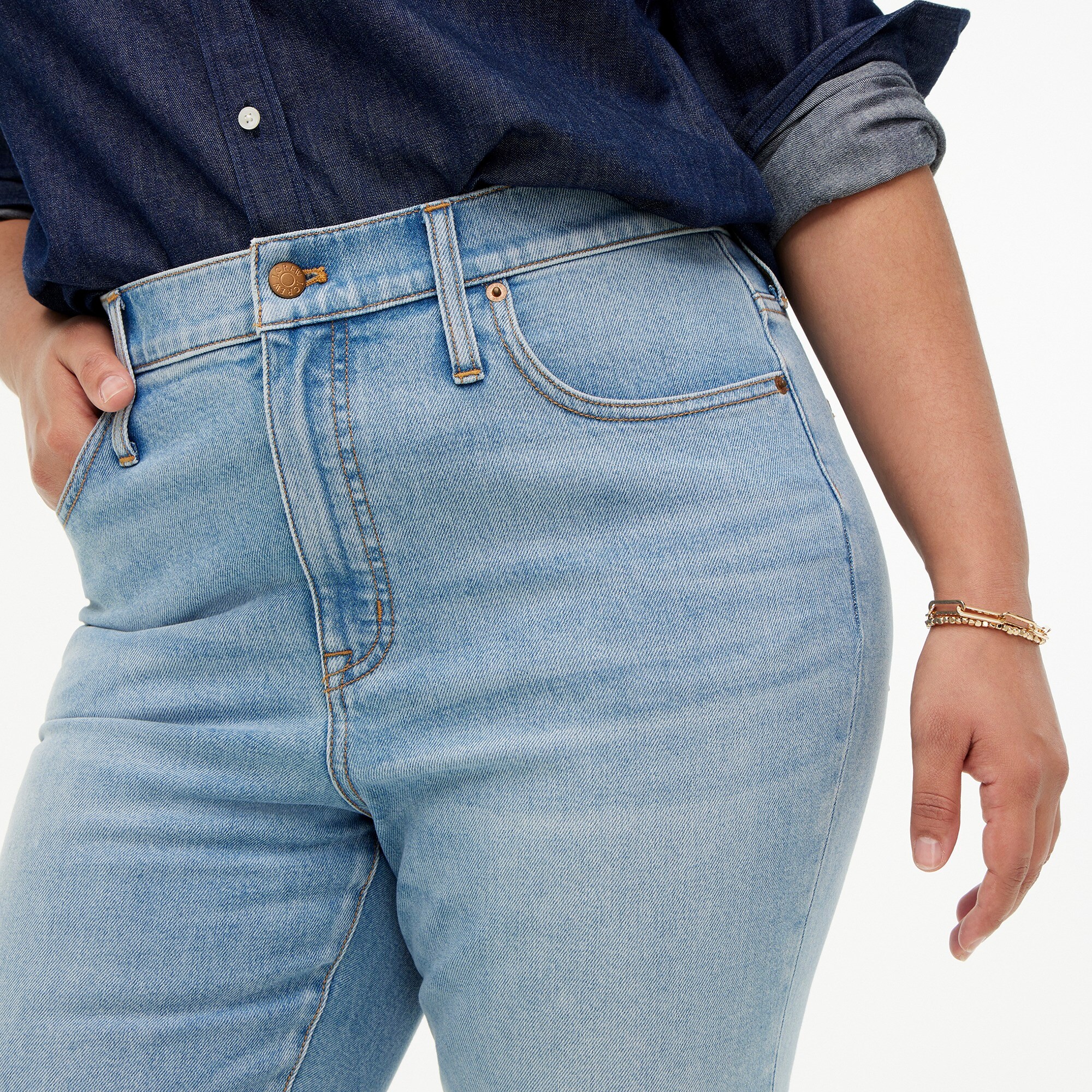 Essential straight jean in all-day stretch