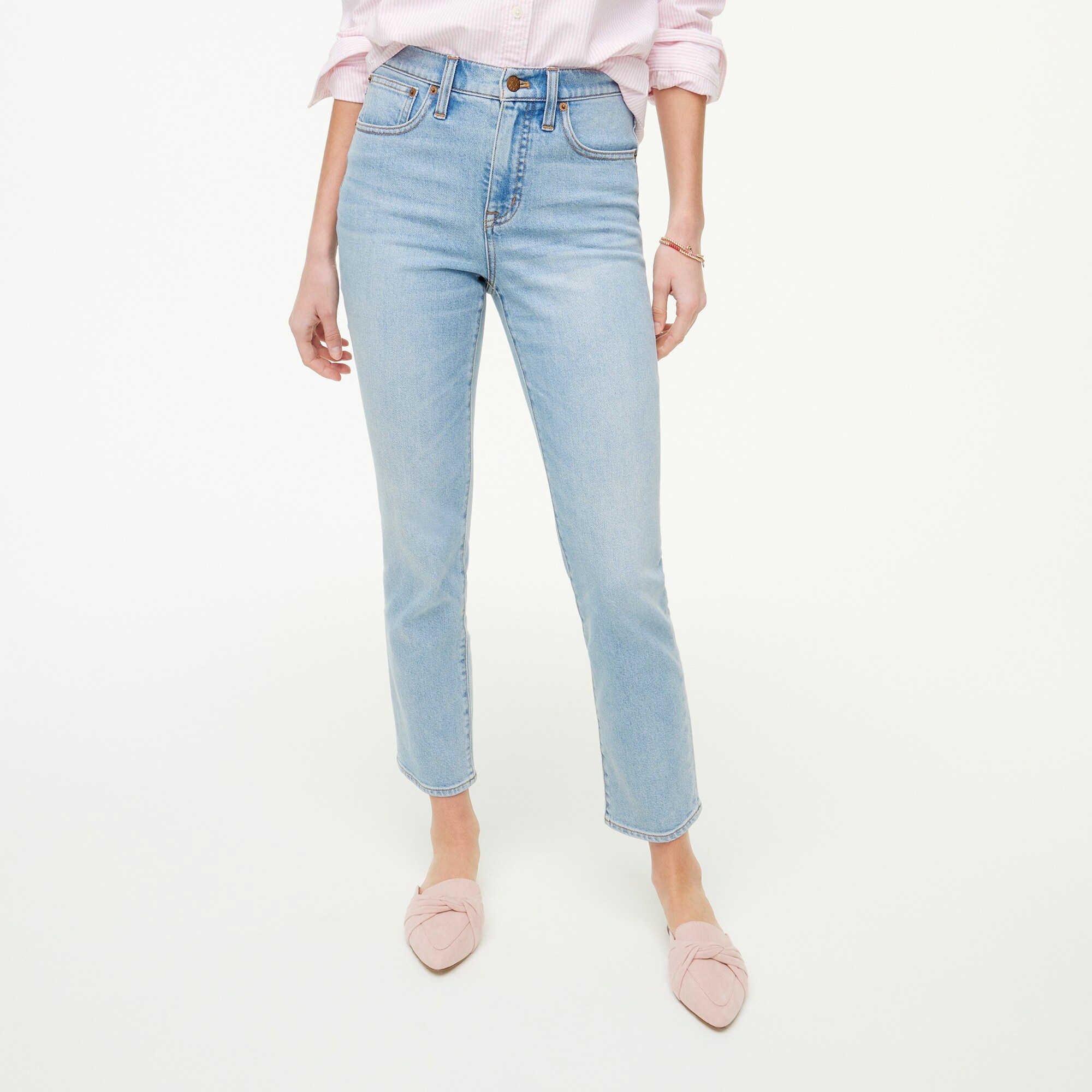 Essential straight jean in all-day stretch