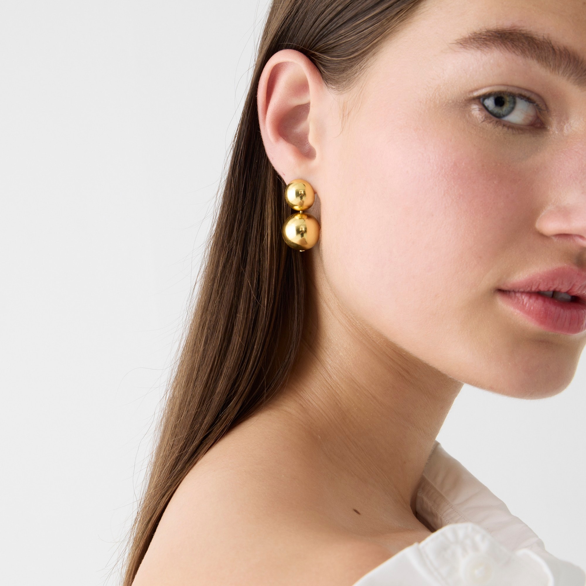  Metallic ball earrings