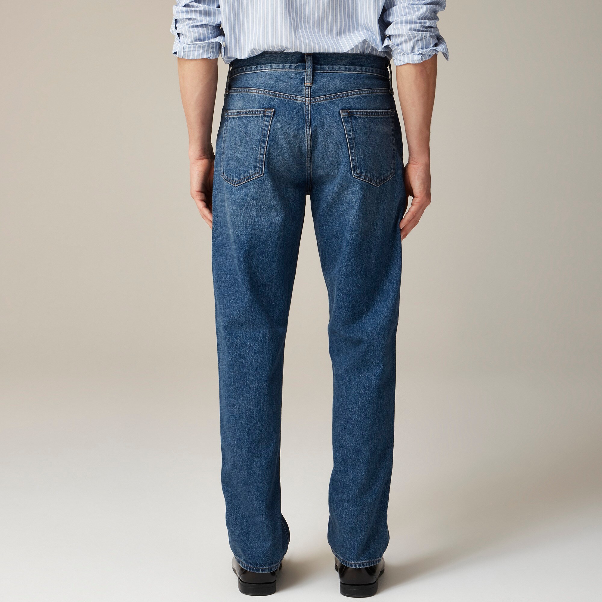 Classic jean in medium wash