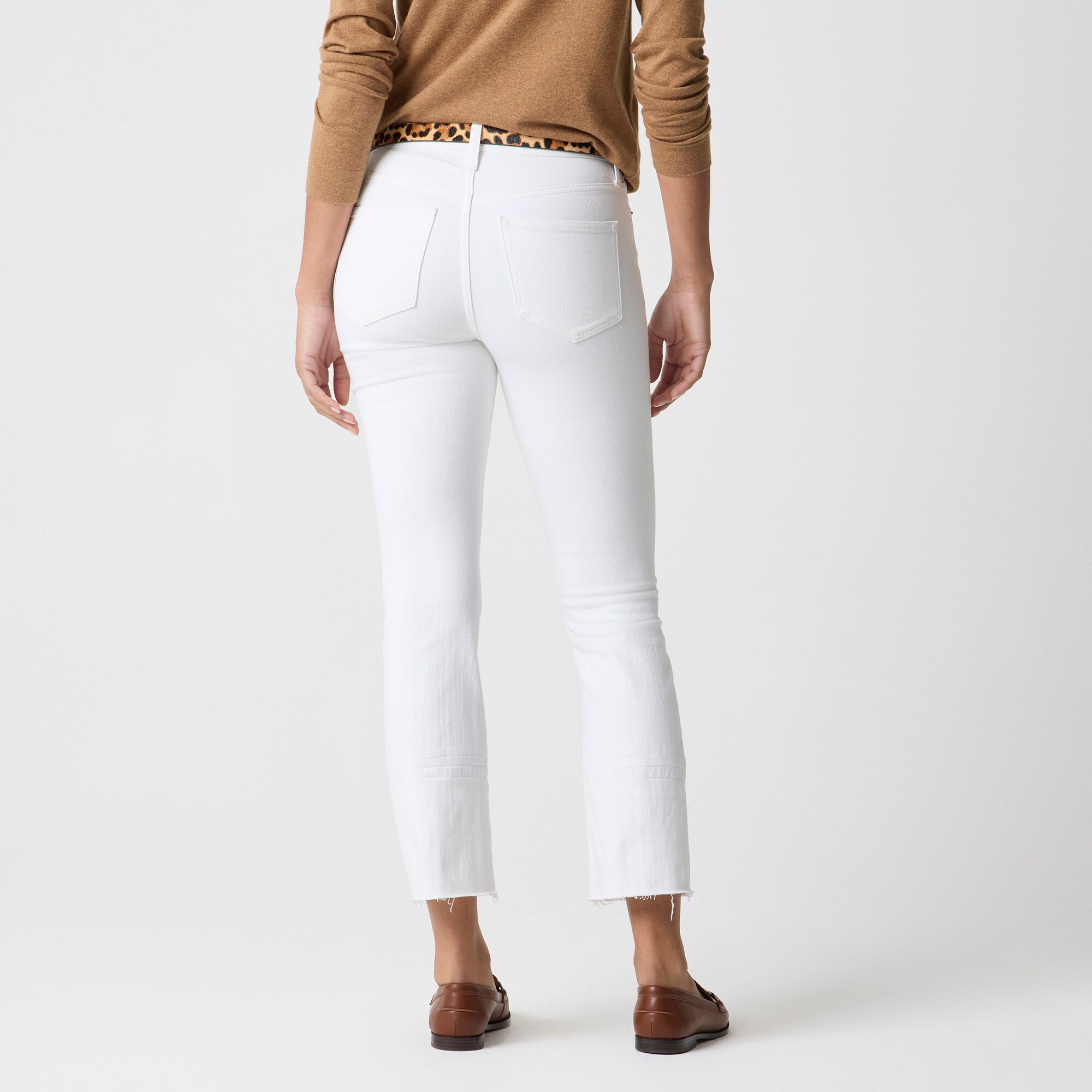 Flare crop white jean in signature stretch