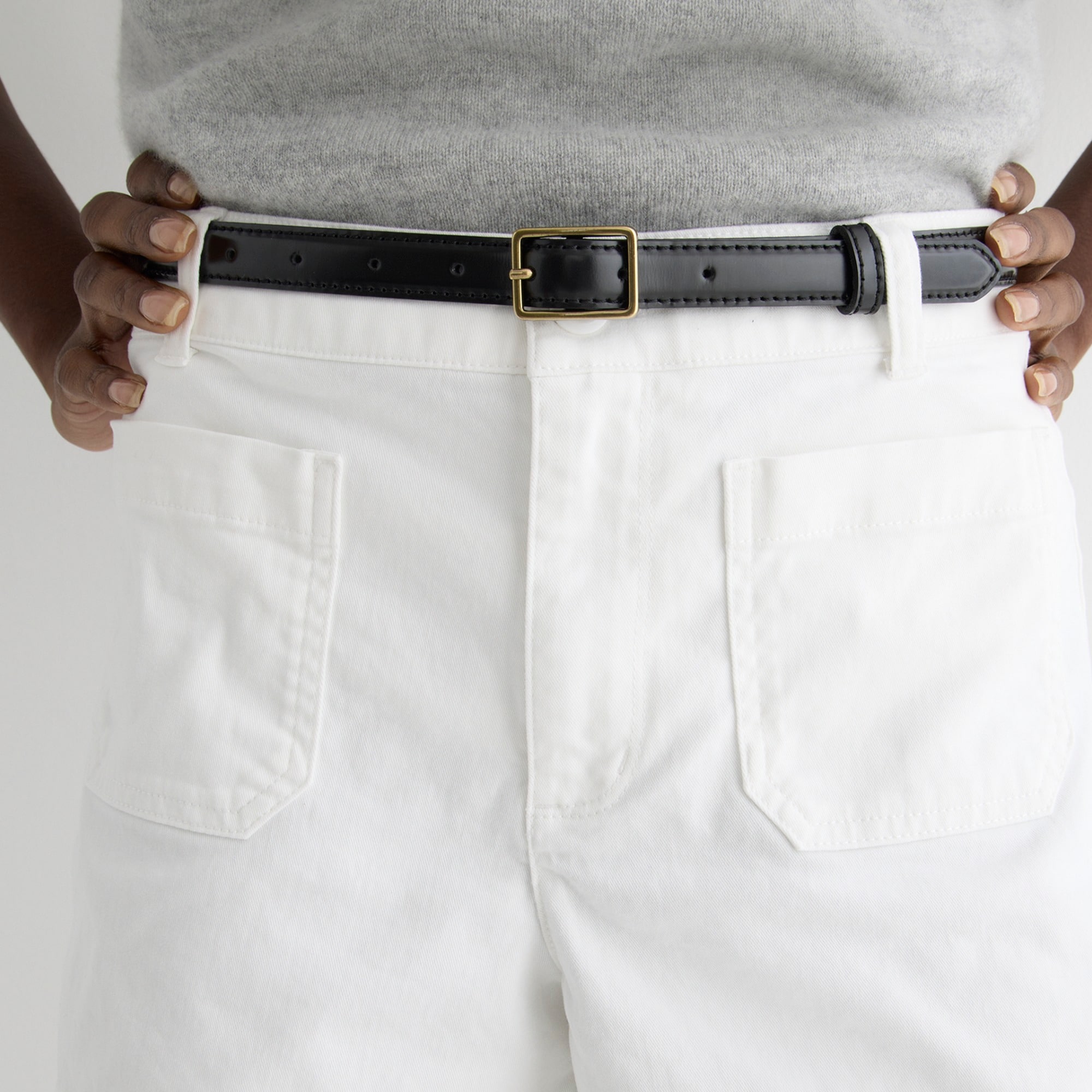 New patch-pocket chino short