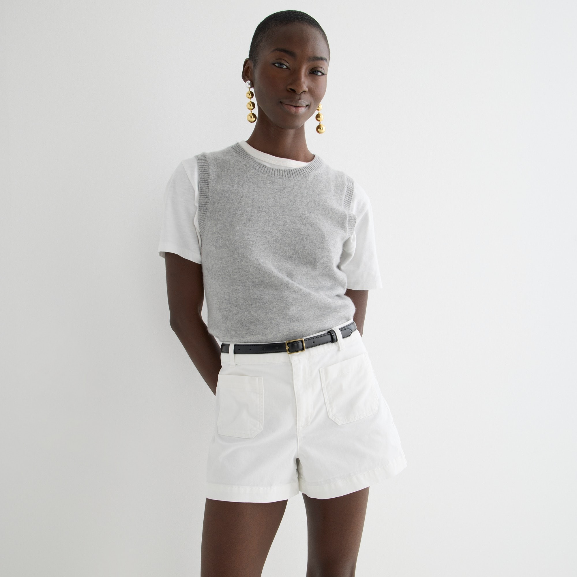 New patch-pocket chino short