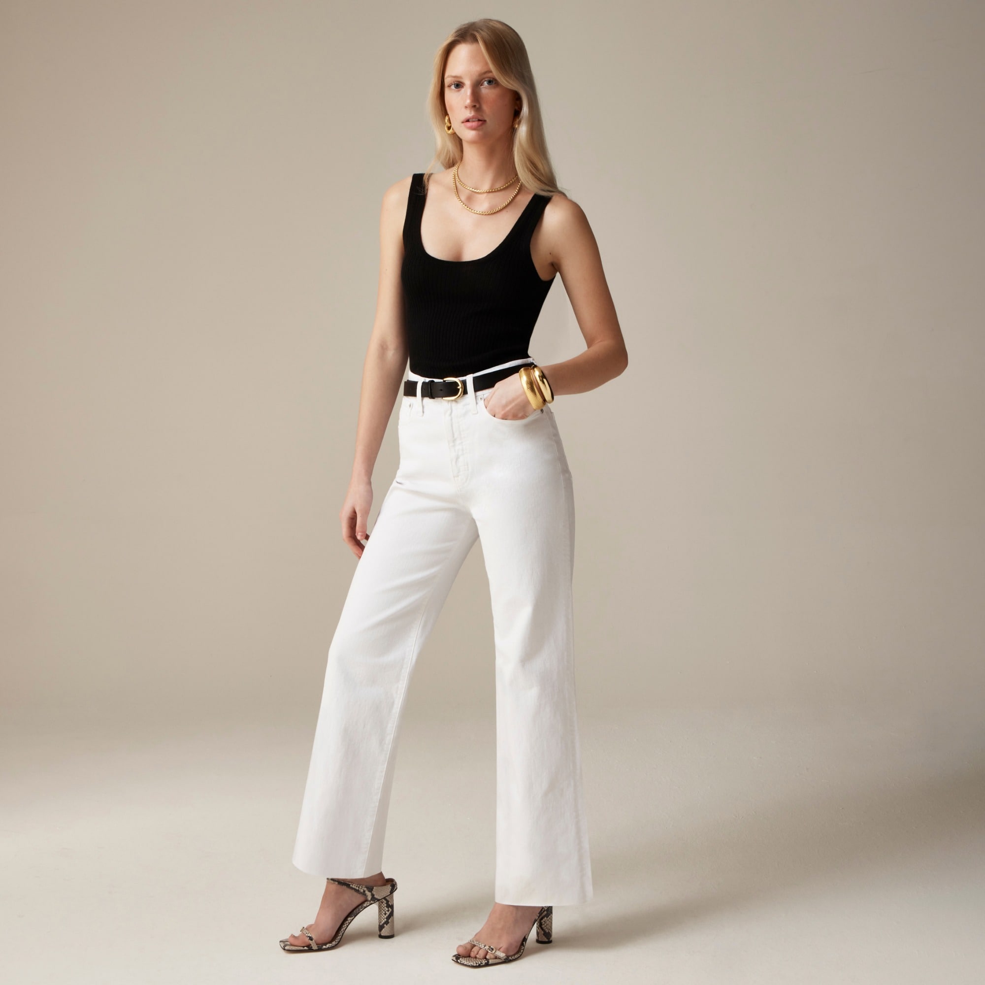 Slim wide-leg jean in white wash