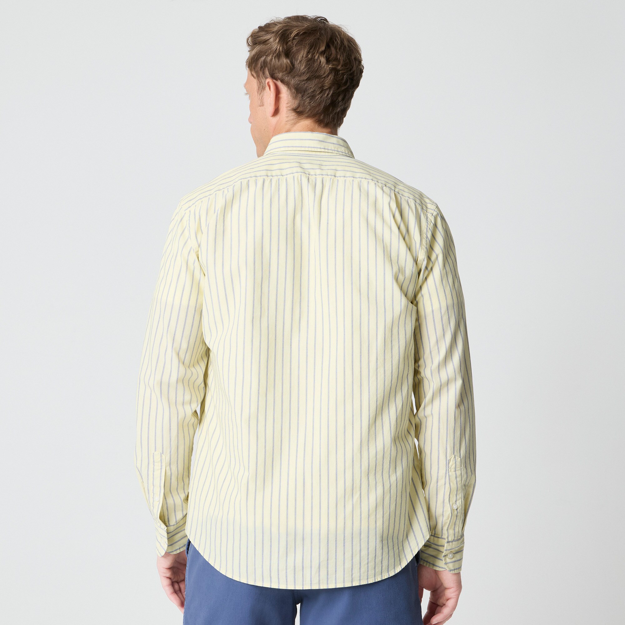 Classic-fit flex casual shirt