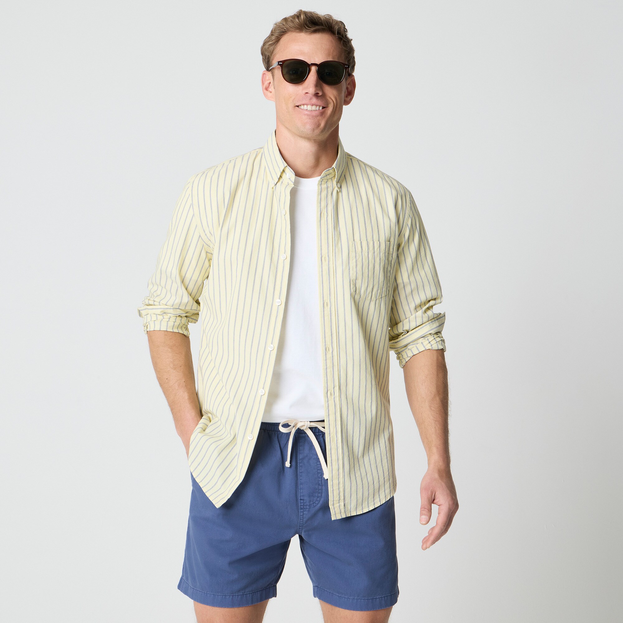Classic-fit flex casual shirt