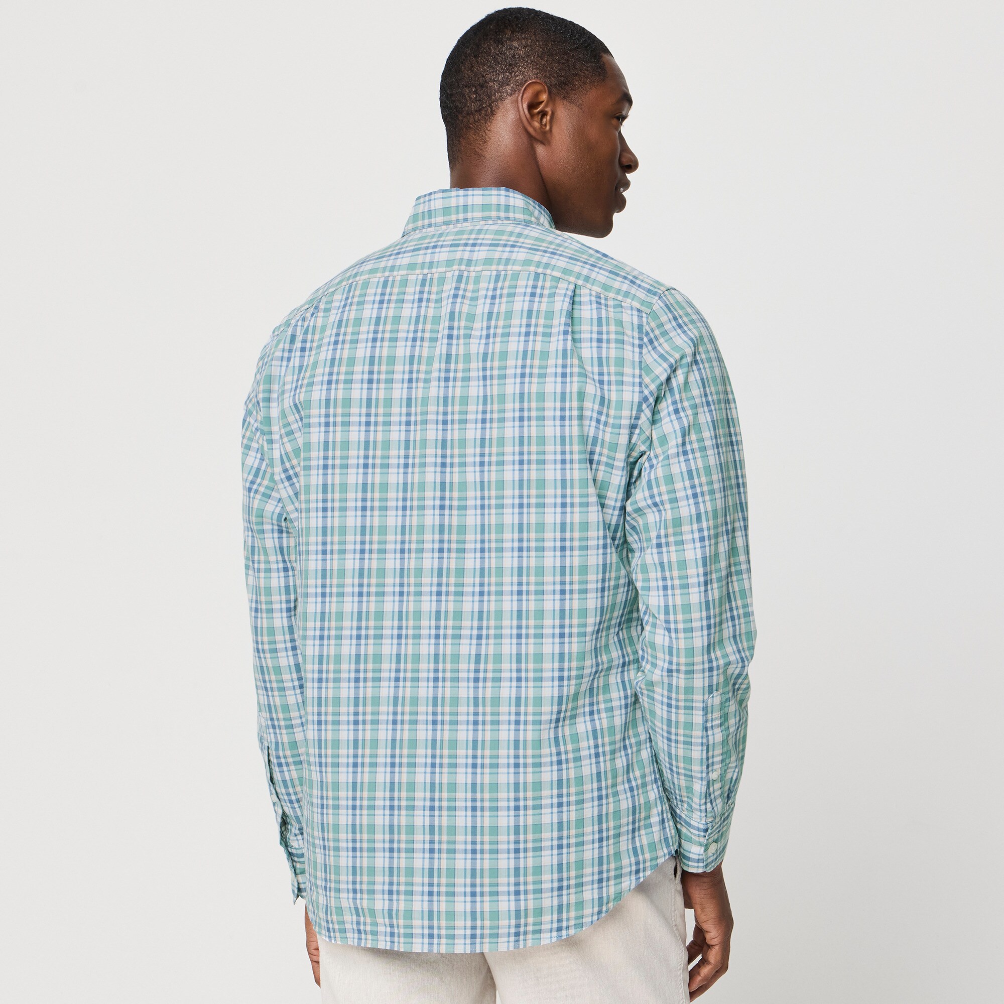 Classic-fit flex casual shirt