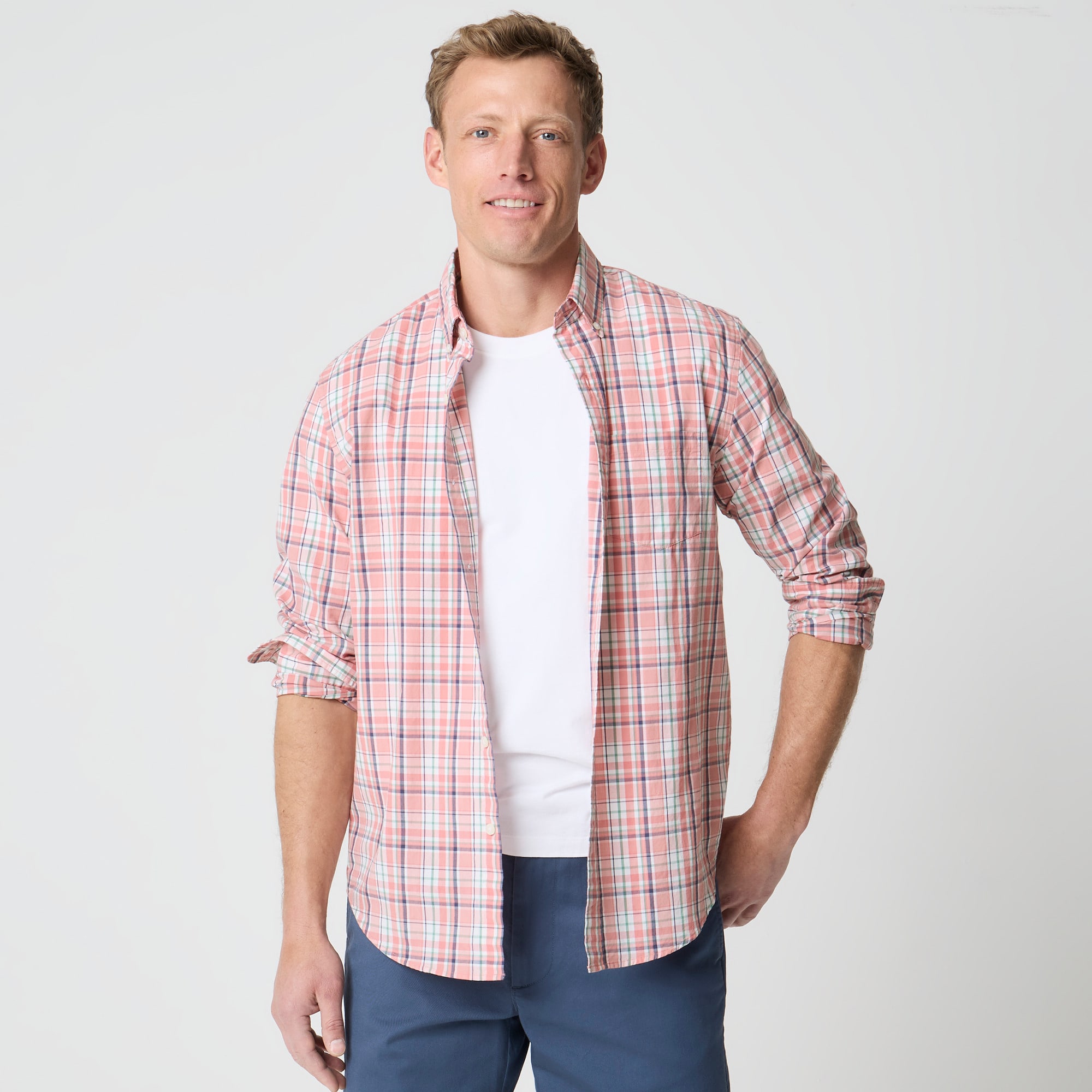 Classic-fit flex casual shirt