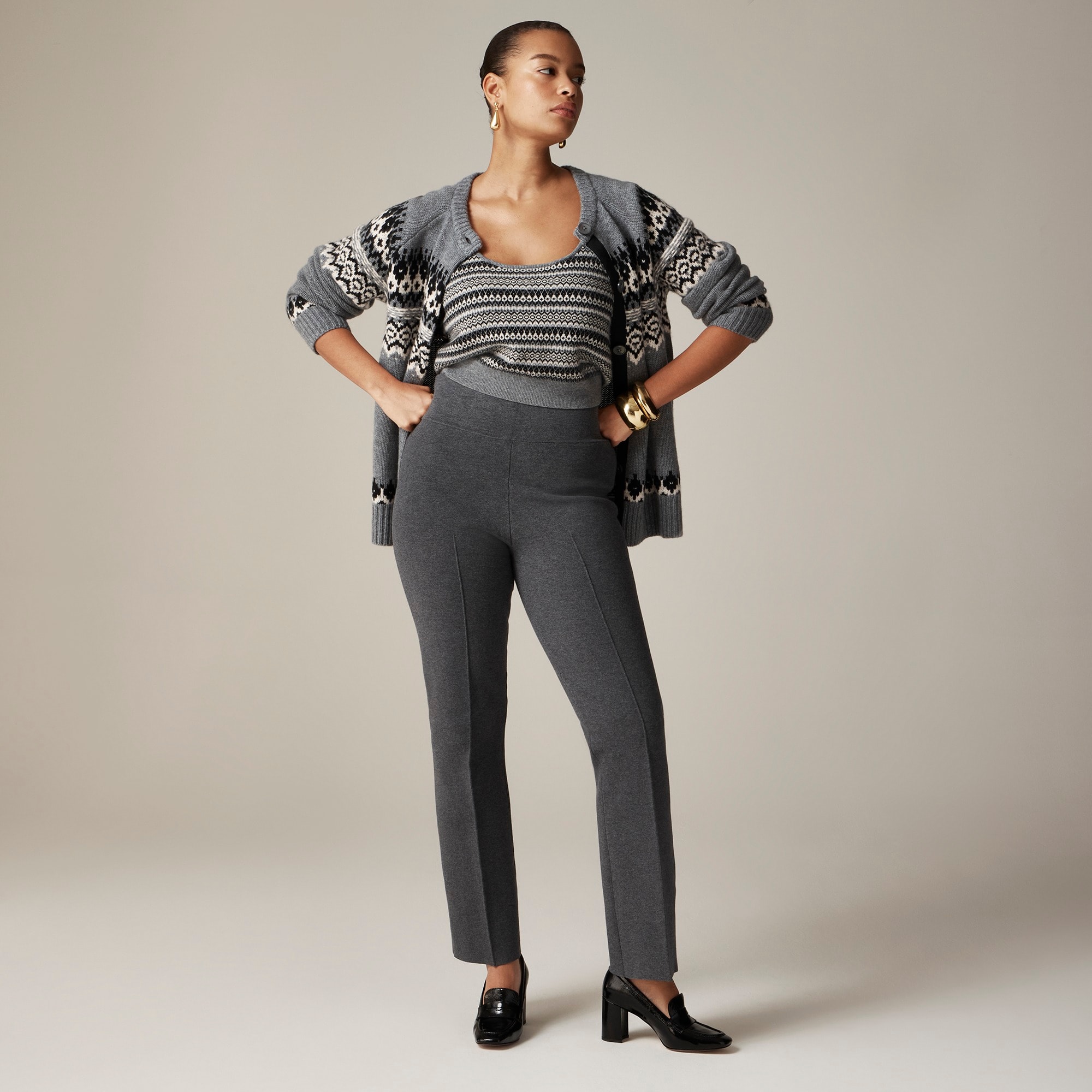 Delaney kickout sweater pant