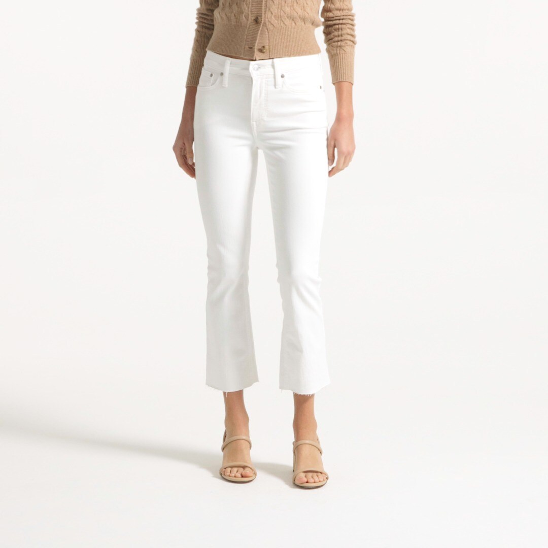 Petite 9&quot; demi-boot crop jean in white wash