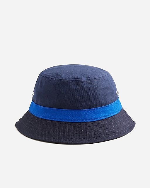mens Bucket hat with snaps in denim twill