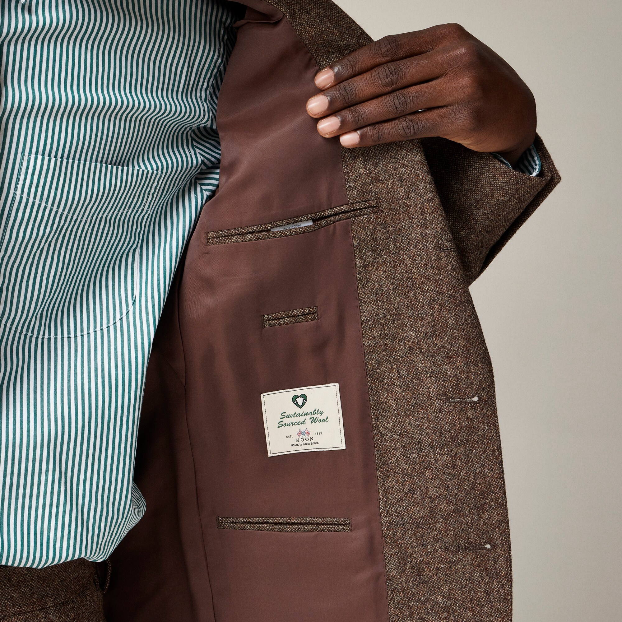 Ludlow Slim-fit suit jacket in English wool tweed