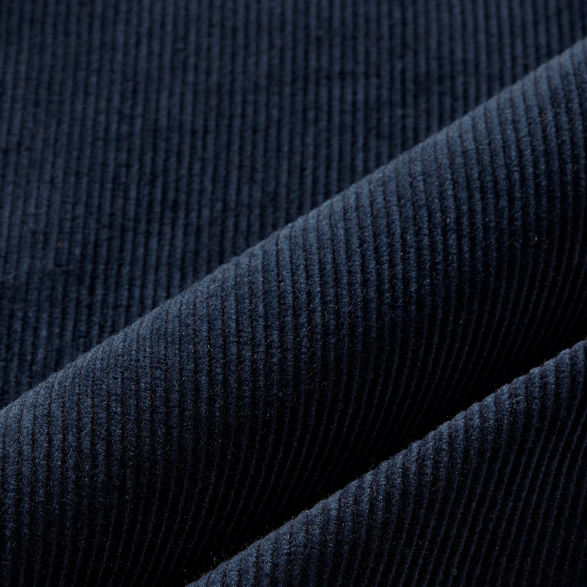Ludlow Slim-fit suit pant in Italian cotton corduroy