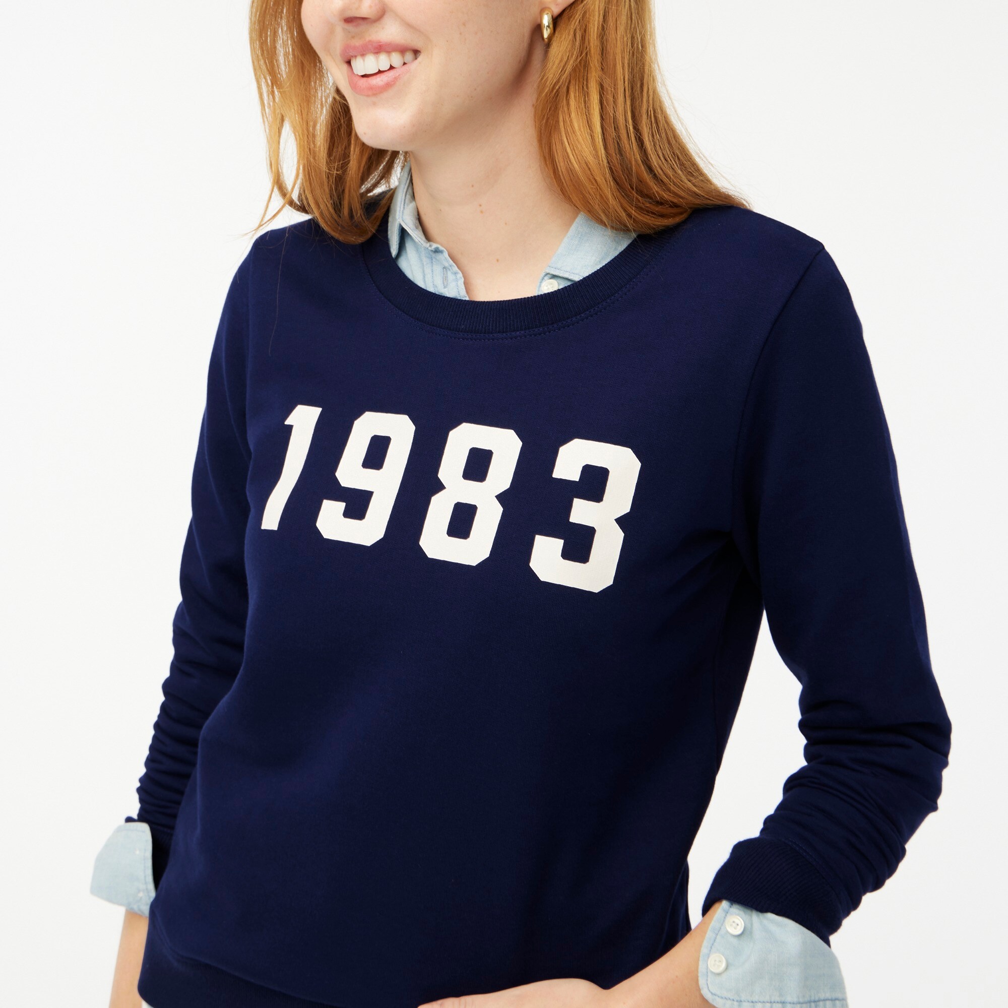 &quot;1983&quot; graphic pullover sweatshirt