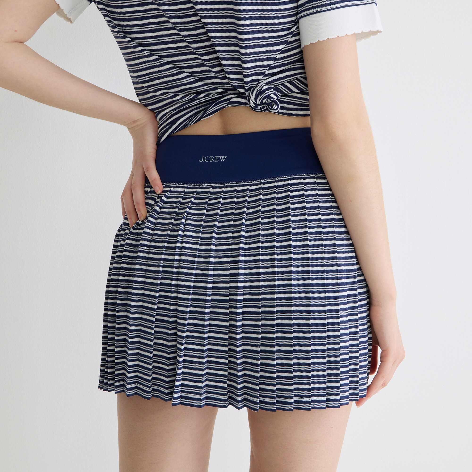 Active pleated mini skirt in stripe