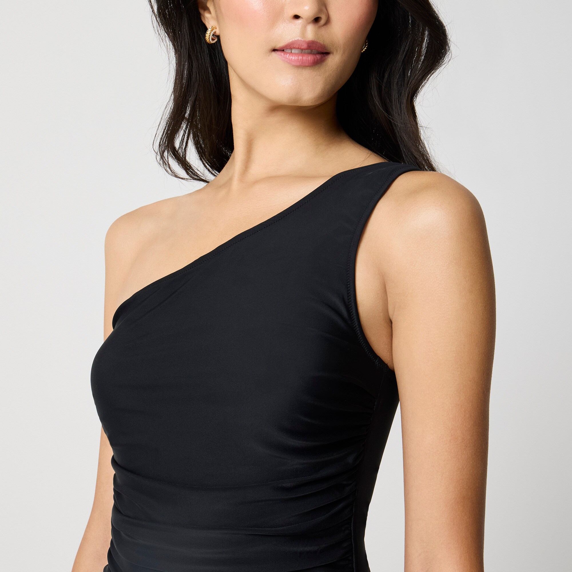 One-shoulder ruched one-piece swimsuit