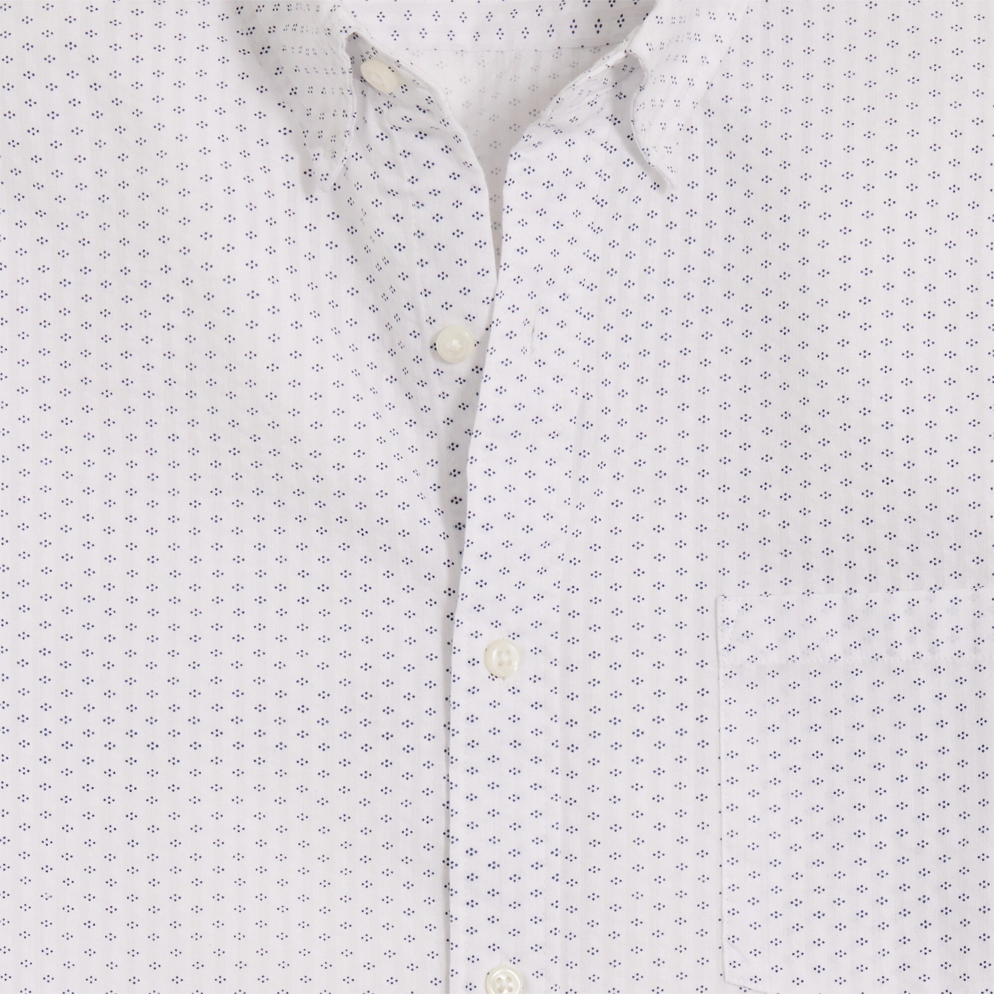 Short-sleeve seersucker shirt
