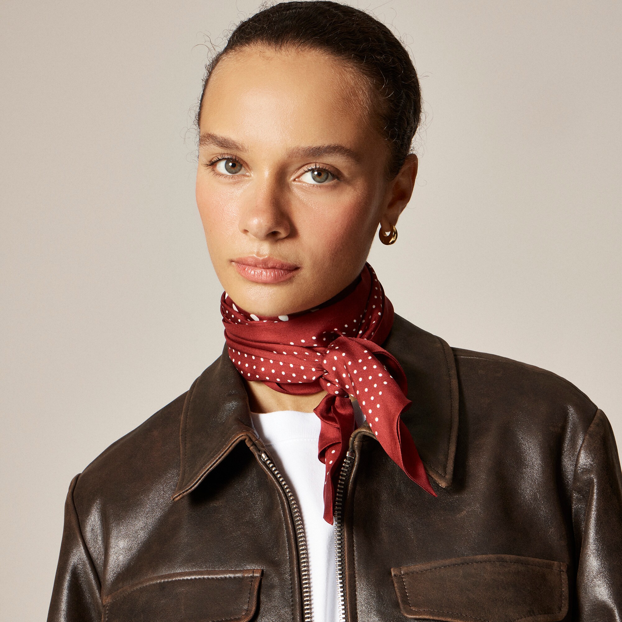  Printed silk scarf