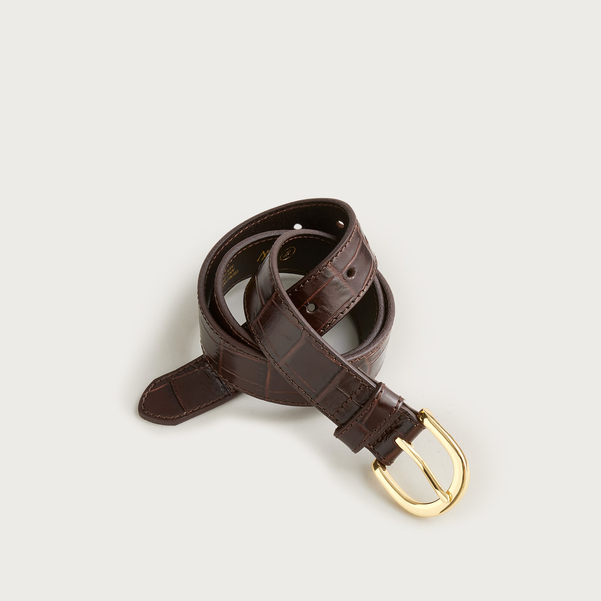 Classic belt in croc-embossed leather