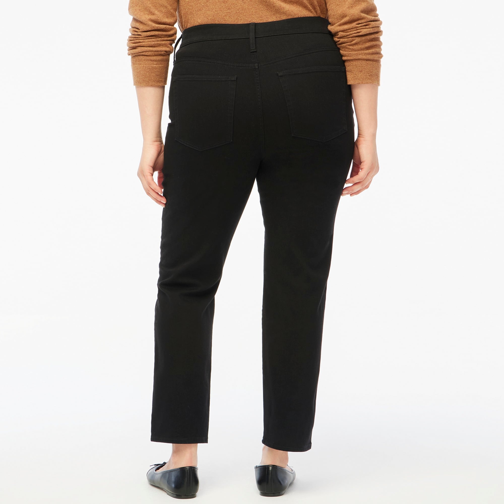 Essential straight jean in all-day stretch