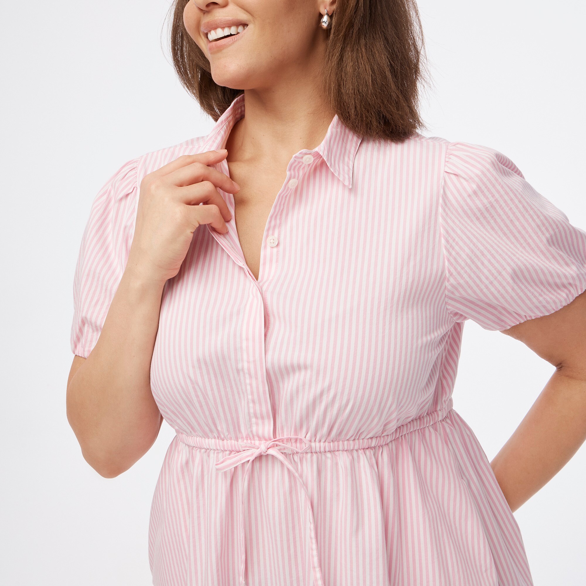 Short-sleeve collared mini dress