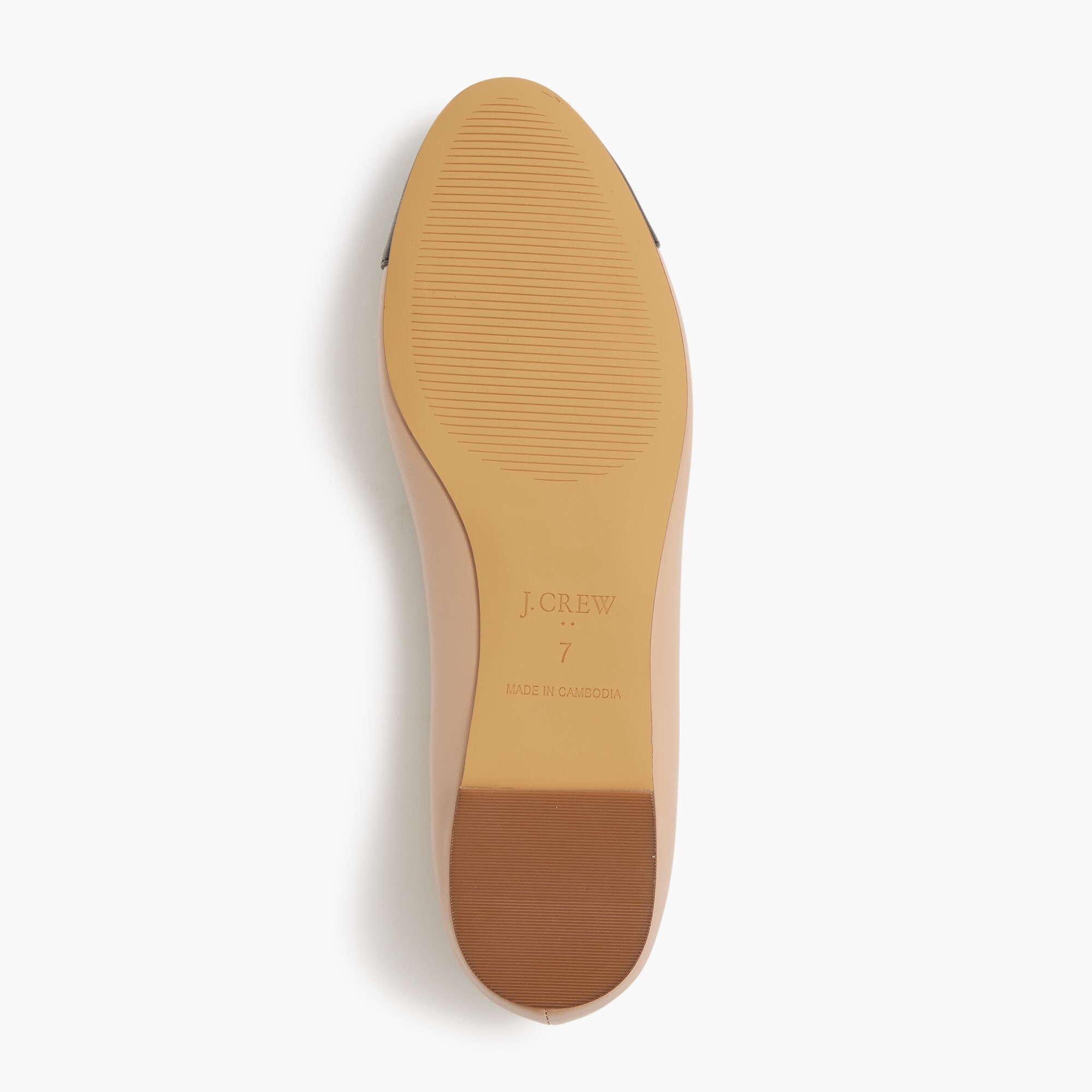 Ballet flats with cap toe