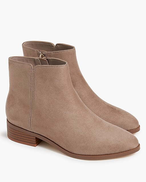  Sueded ankle boots