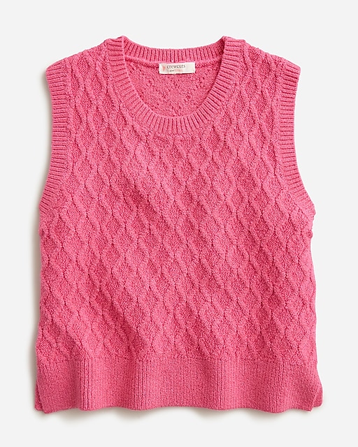 Girls' cable-knit sweater-vest