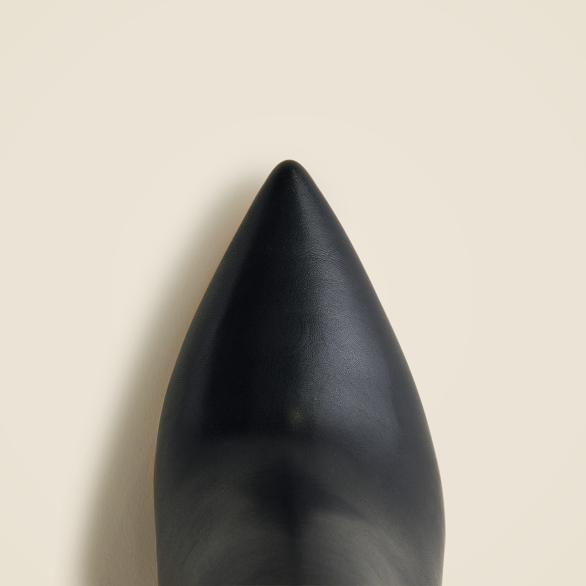 Pointed-toe ankle boots in leather