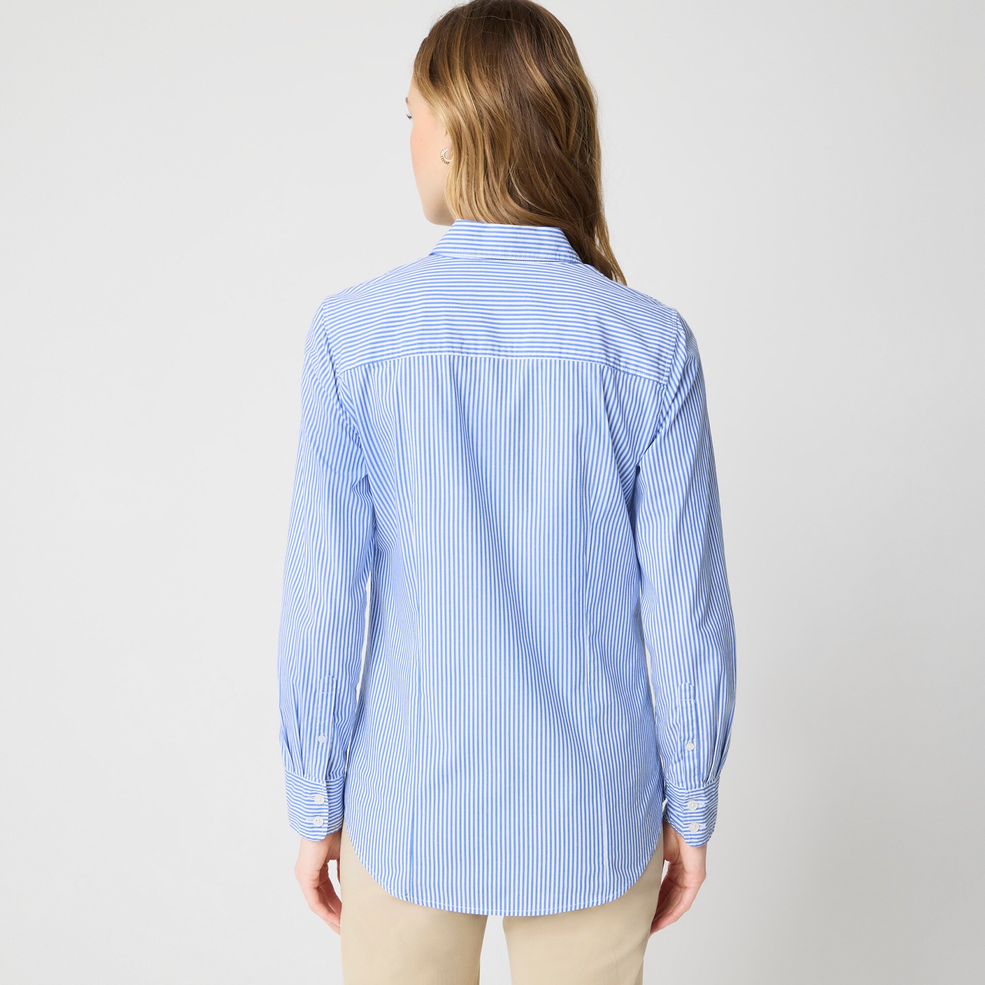 Button-up cotton poplin shirt in signature fit
