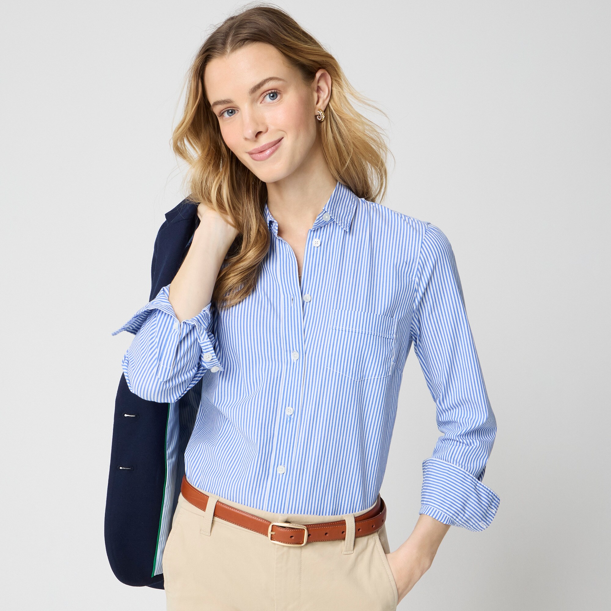 Button-up cotton poplin shirt in signature fit