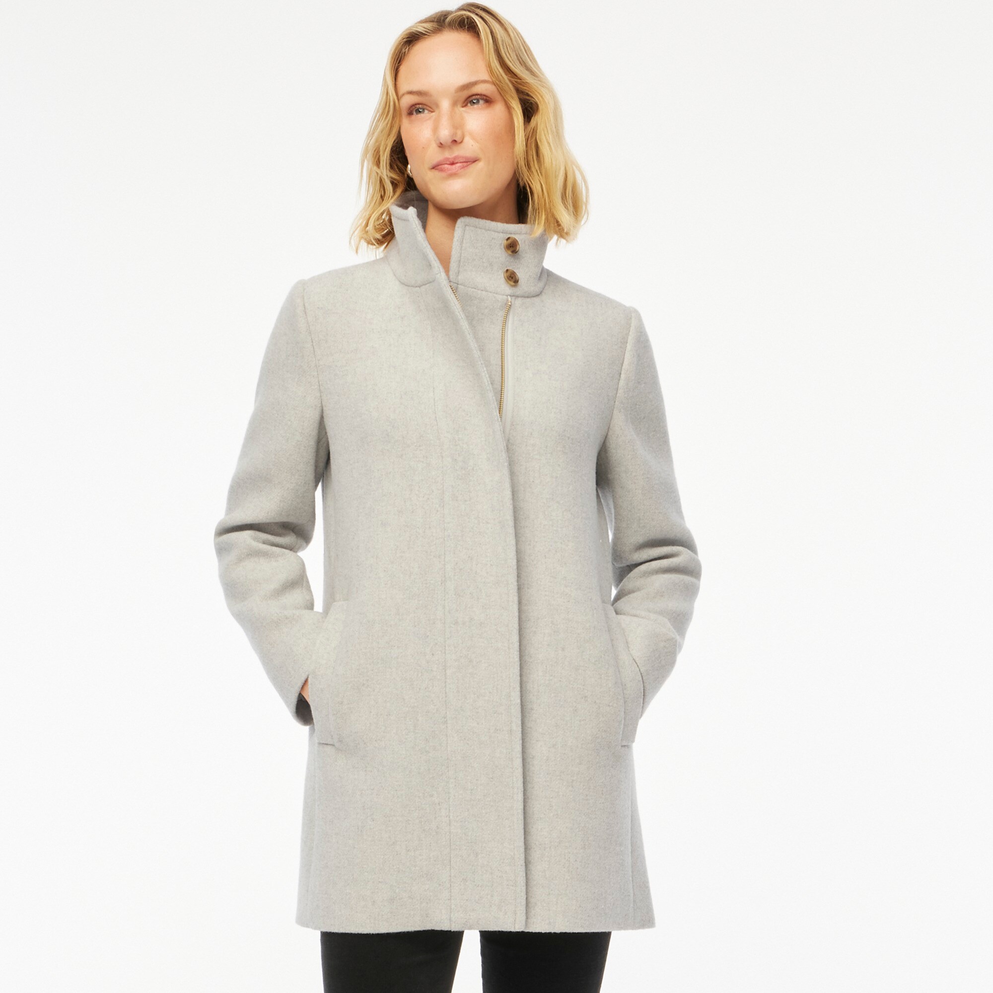 City coat with button neck