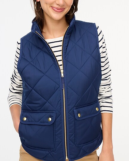 factory: puffer vest with snap pockets for women