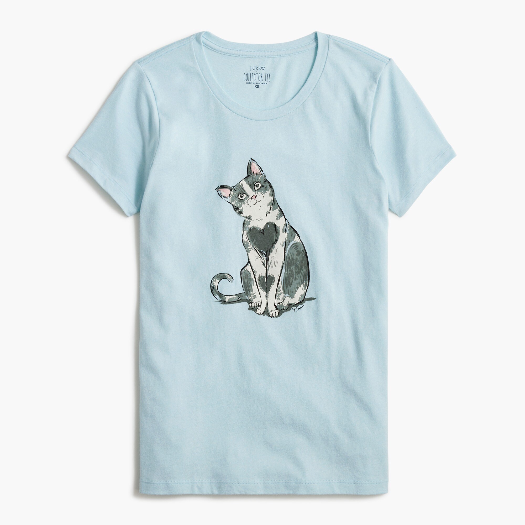 Cats with hearts graphic tee