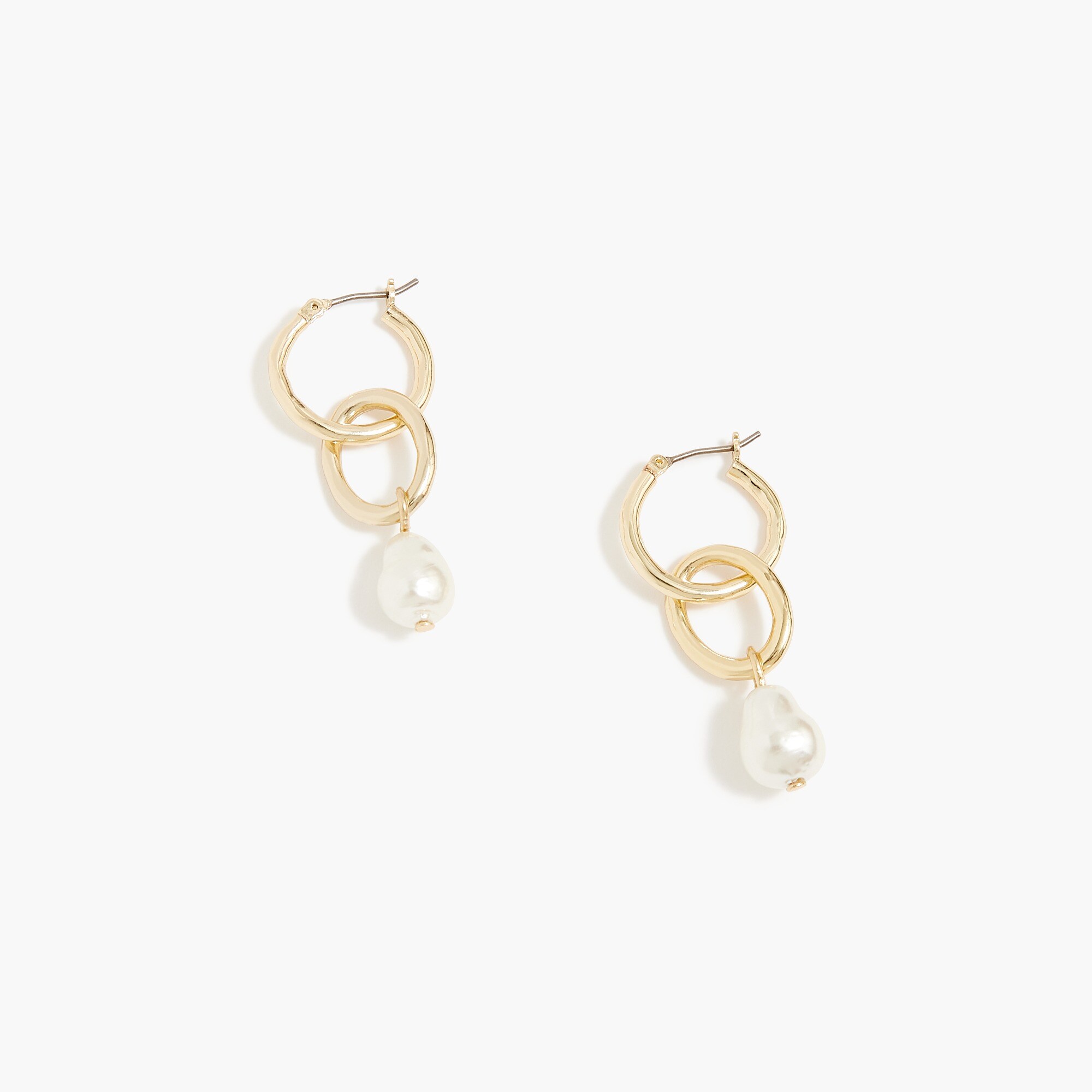 Pearl and circle hoop earrings