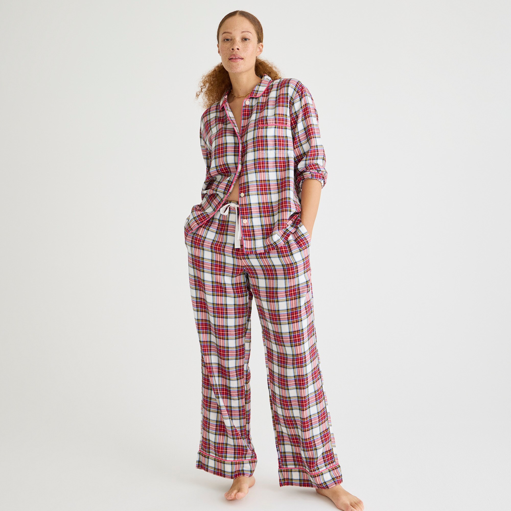 Flannel long-sleeve pajama pant set in white Stewart tartan