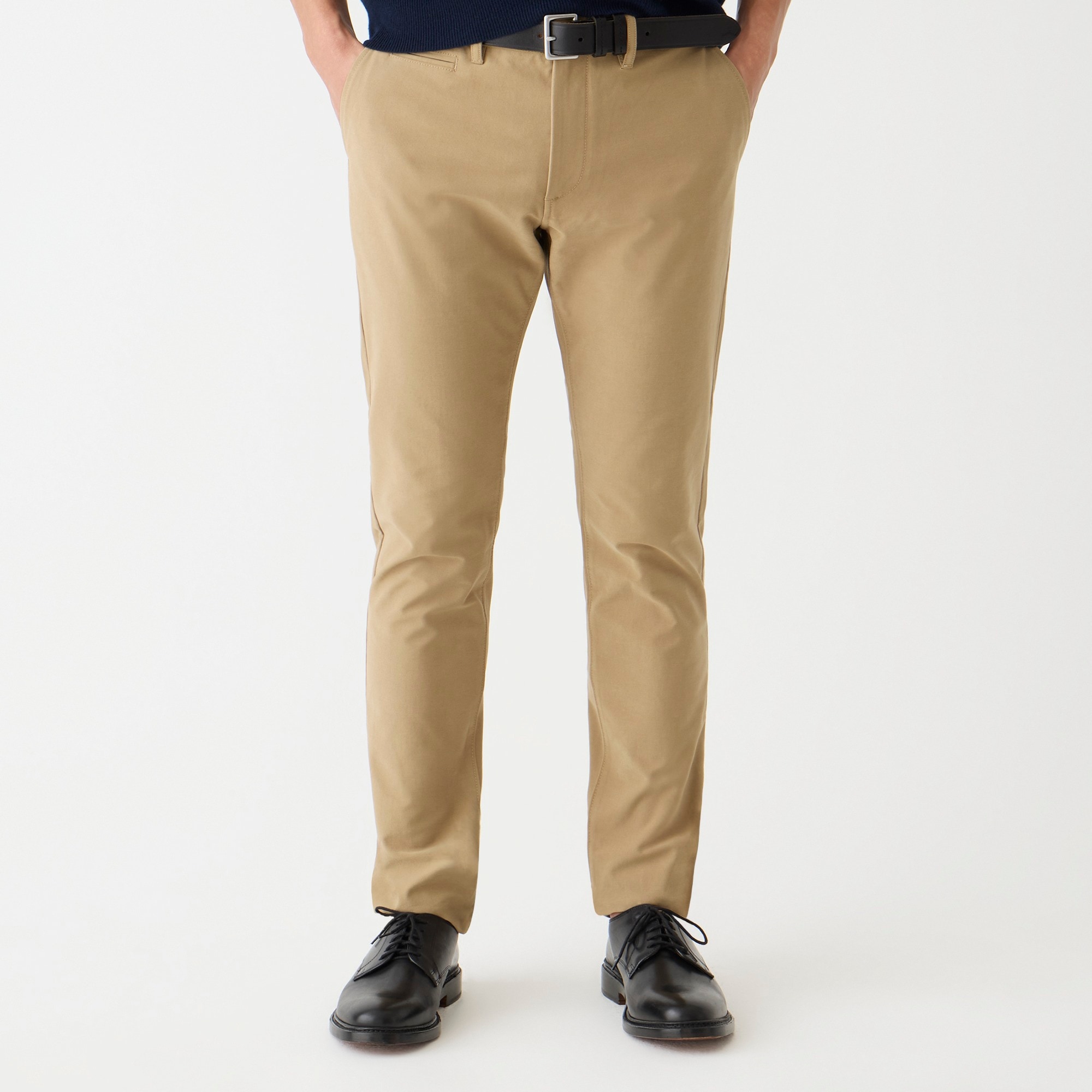 484 Slim-fit midweight tech pant