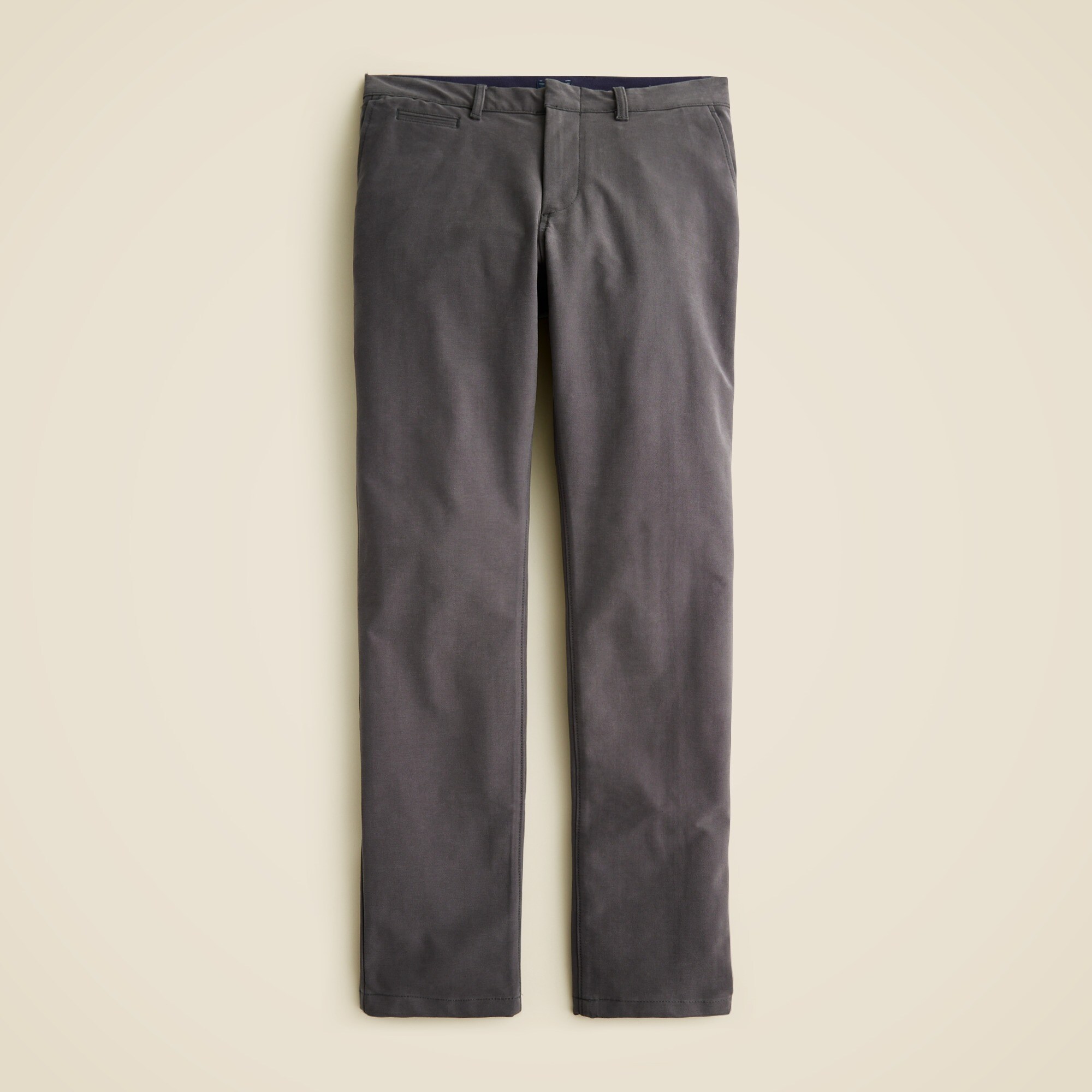  484 Slim-fit midweight tech pant